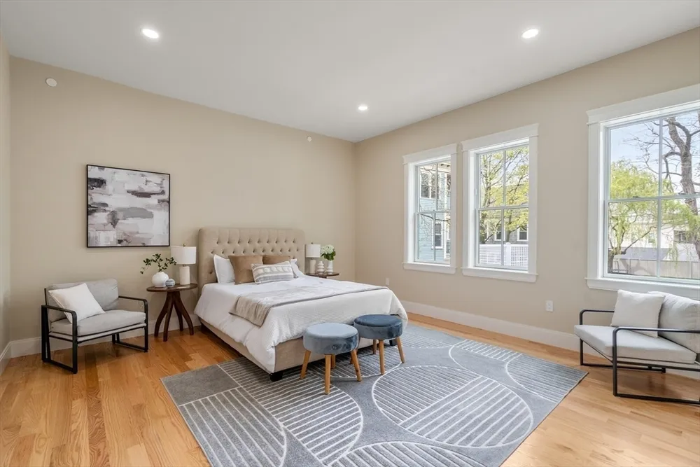 38 Spring Park Ave, Boston, MA 02130