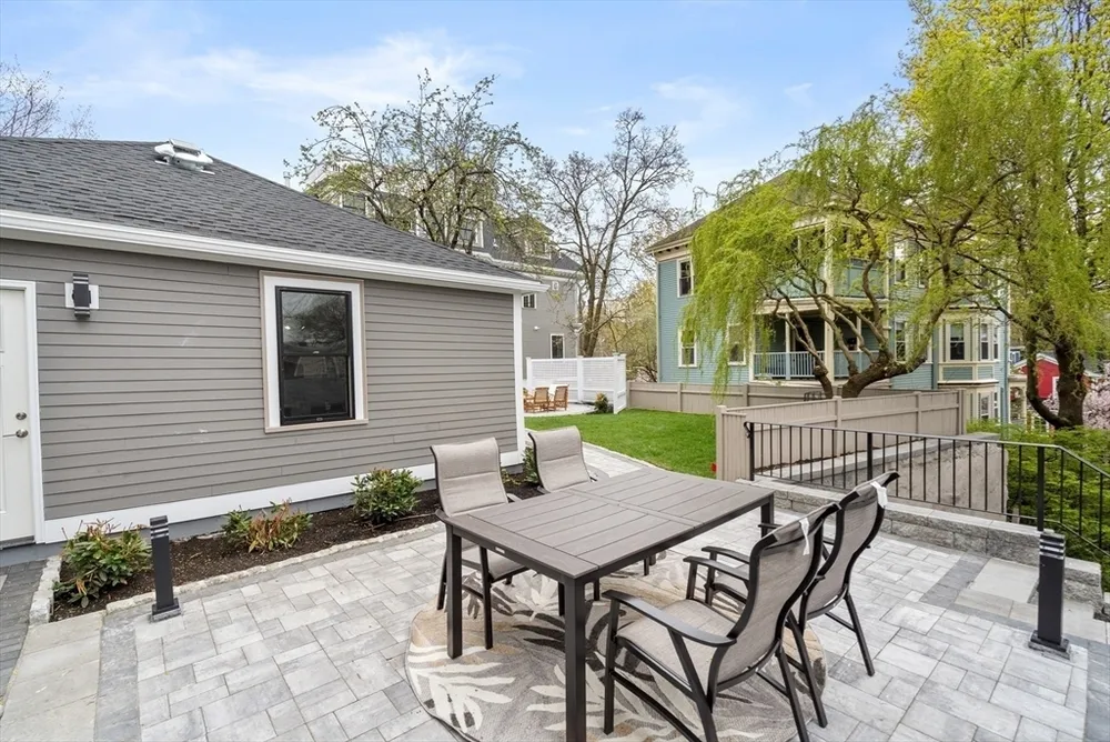 38 Spring Park Ave, Boston, MA 02130