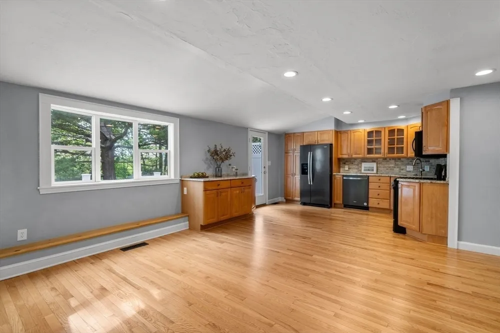 15 GAY STREET EXTENSION, Westwood, MA 02090