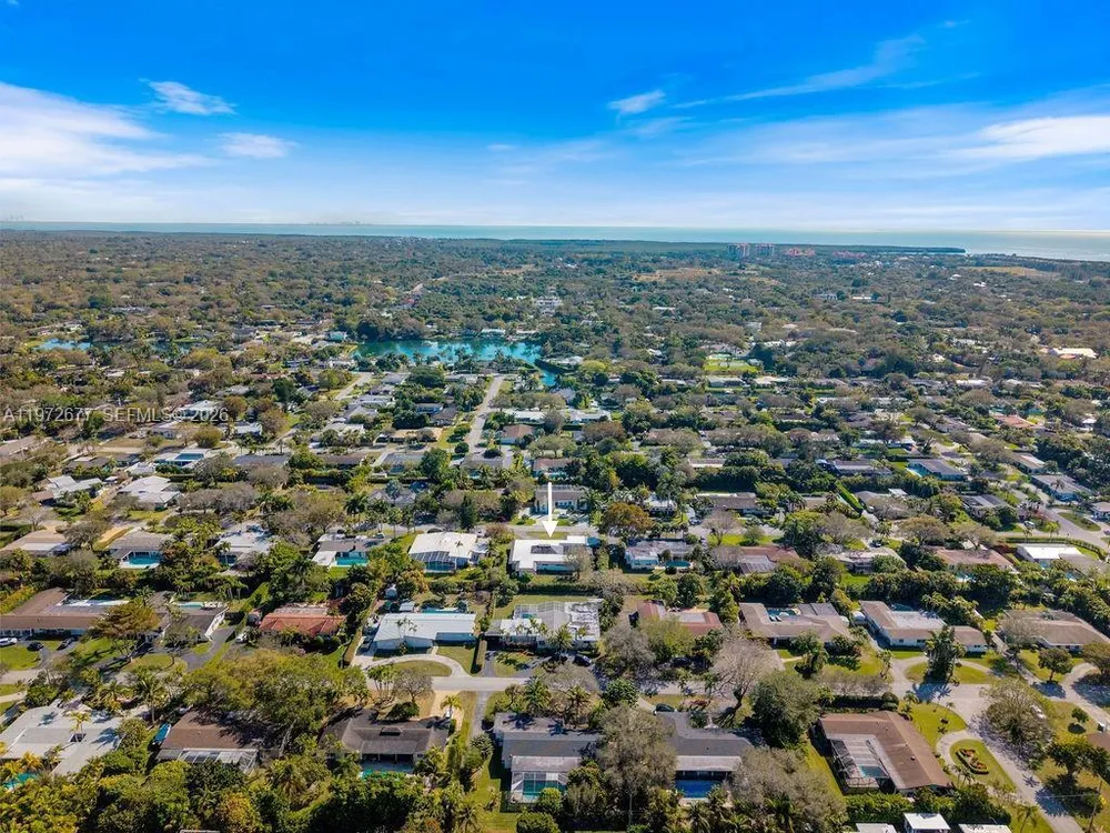 13780 SW 73rd Ct, Palmetto Bay, FL 33158