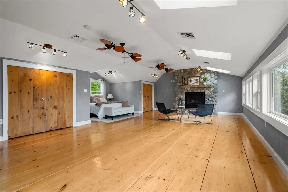 15 GAY STREET EXTENSION, Westwood, MA 02090