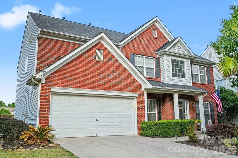 5912 Lindley Crescent Dr, Indian Trail, NC 28079