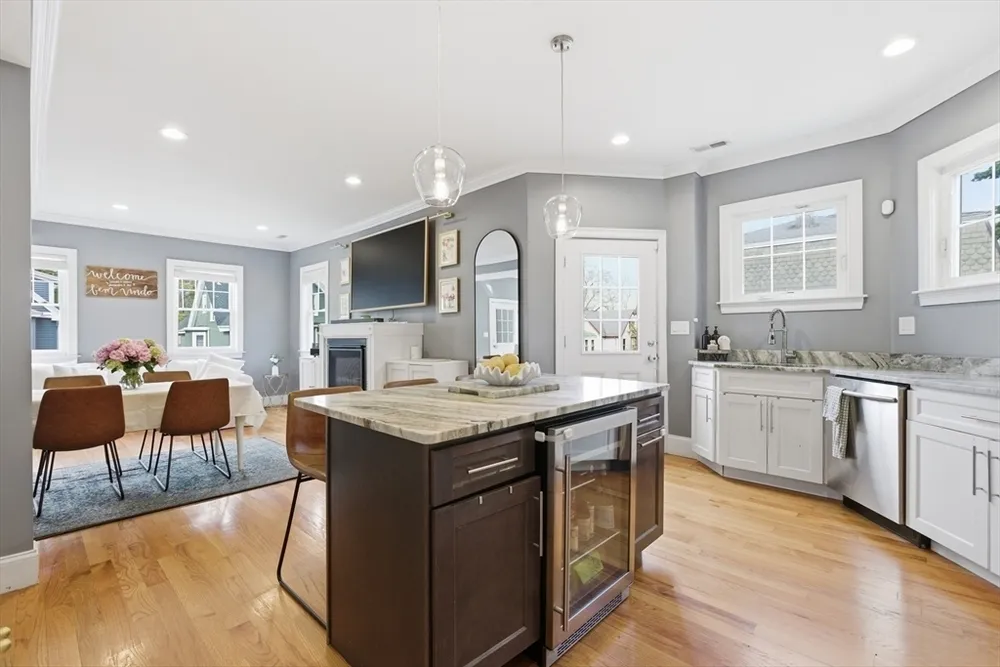 16 Wyoming St, Boston, MA 02121
