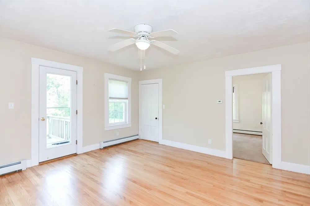 118 Main St, Norfolk, MA 02056
