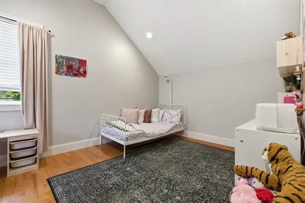 16 Wyoming St, Boston, MA 02121