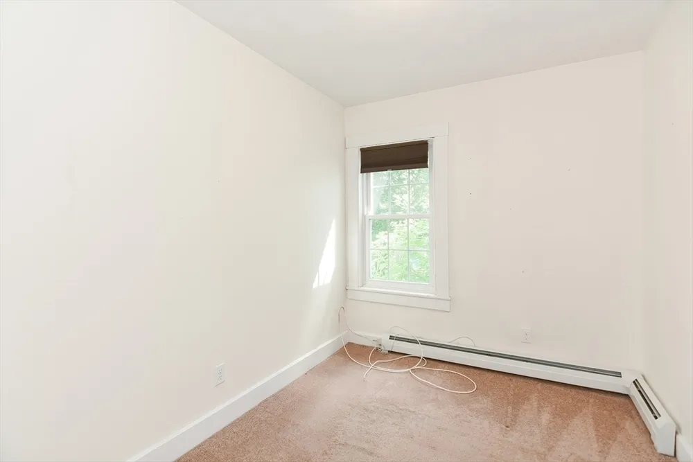 118 Main St, Norfolk, MA 02056
