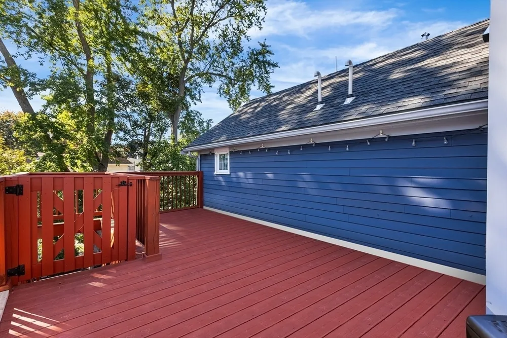 16 Wyoming St, Boston, MA 02121