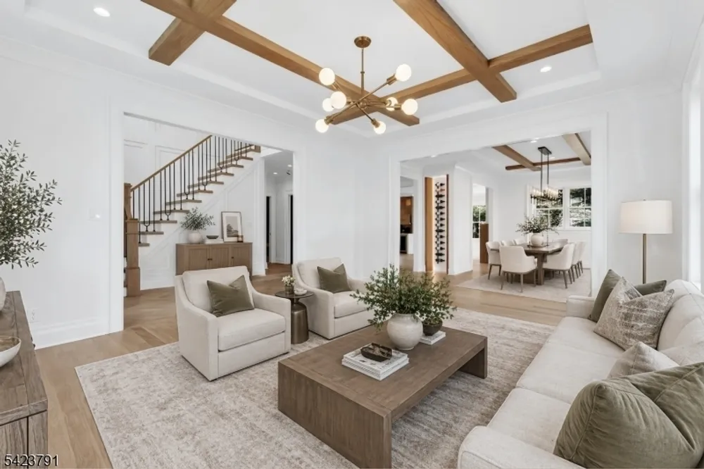 223 Longwood Ave, Chatham, NJ 07928