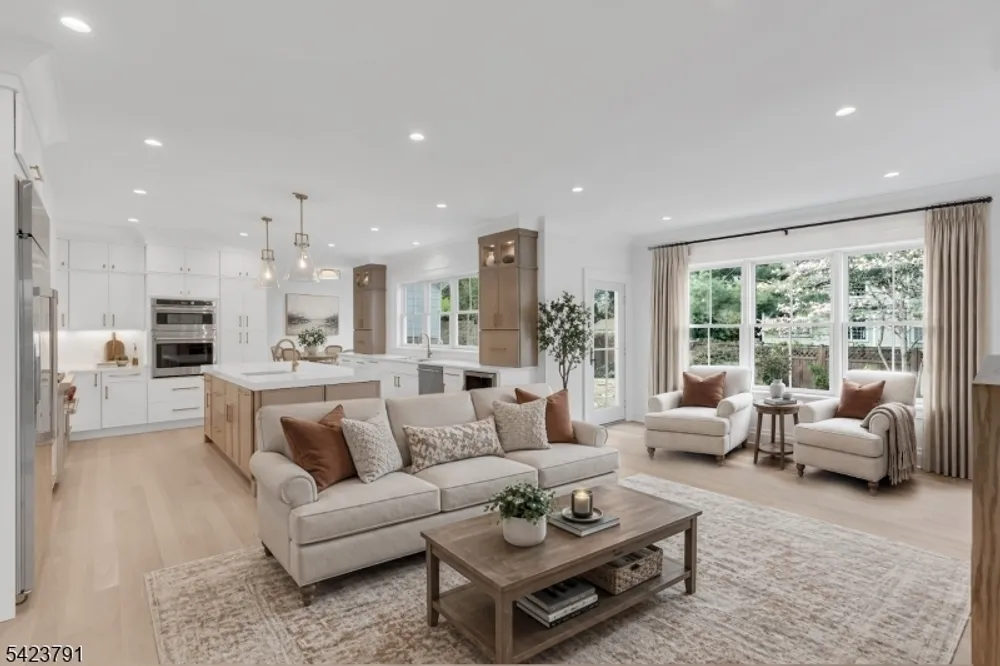 223 Longwood Ave, Chatham, NJ 07928