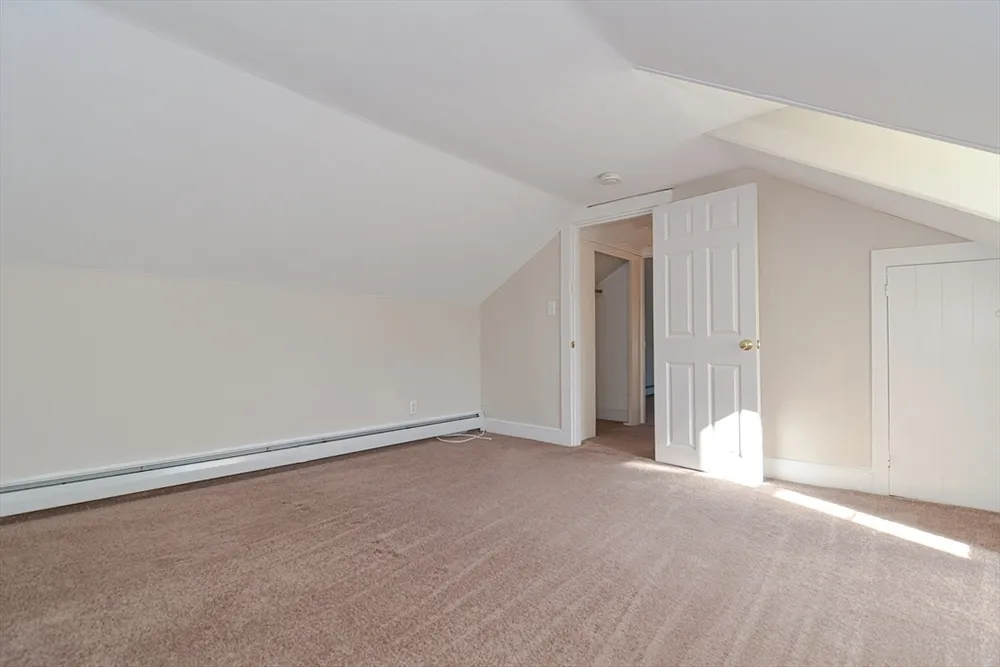 118 Main St, Norfolk, MA 02056