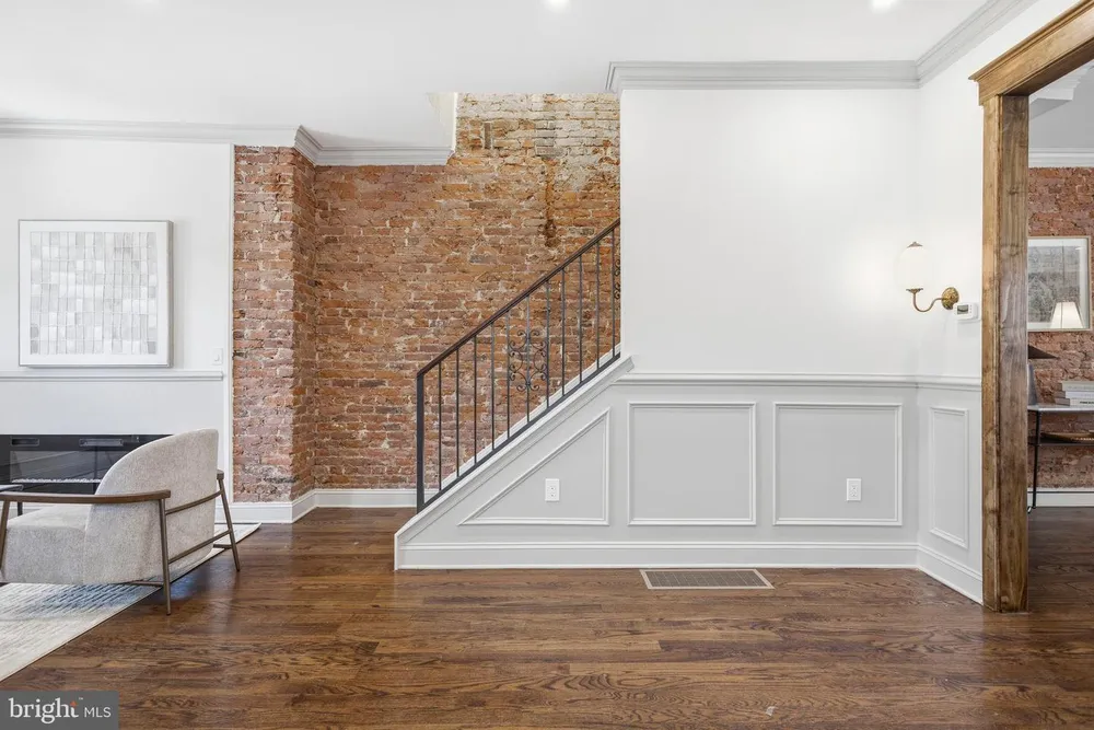 1319 S 53rd St, Philadelphia, PA 19143