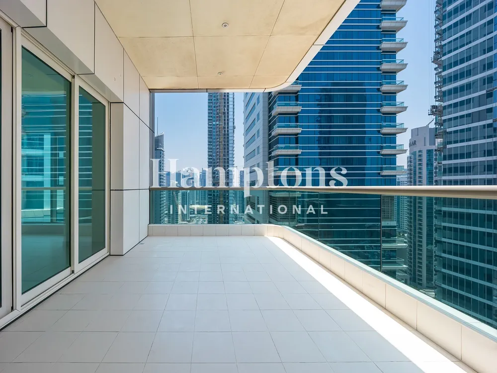 Dubai Marina