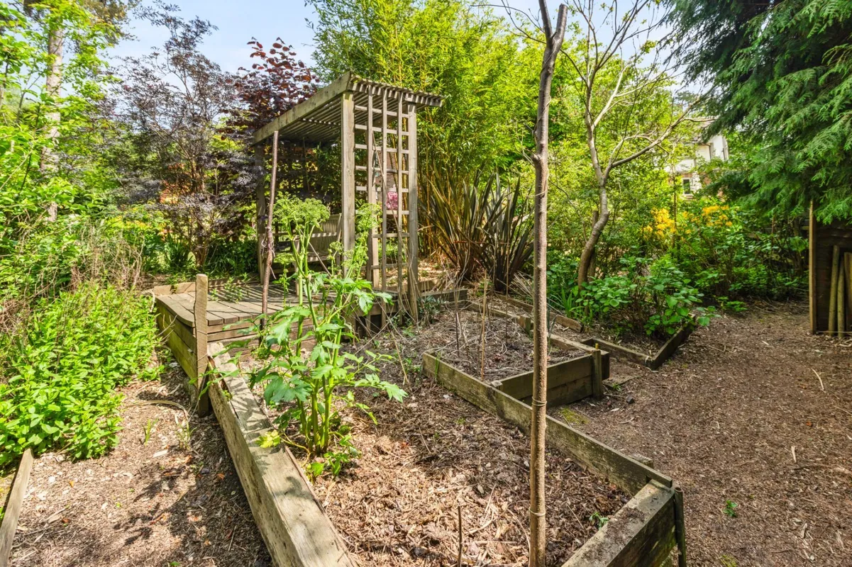 Fielden Road, Crowborough, East Sussex, TN6