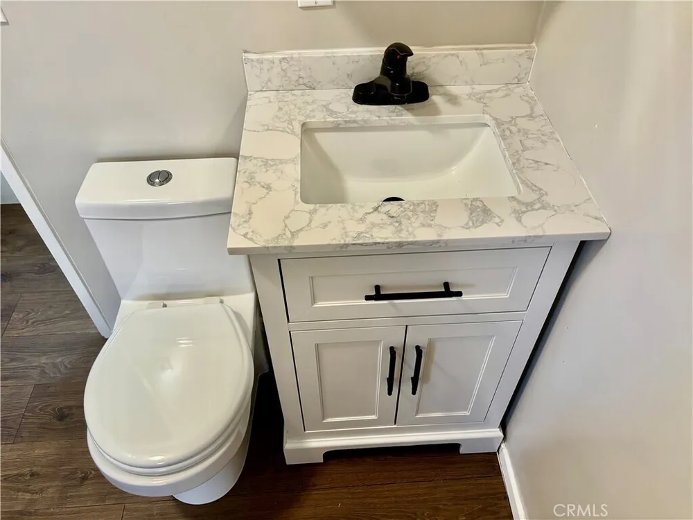 2717 Mary St, La Crescenta, CA 91214