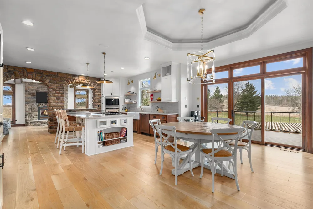 2730 E Apple Hill Blvd, Appleton, WI 54913