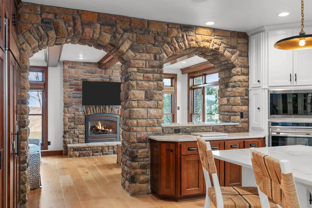 2730 E Apple Hill Blvd, Appleton, WI 54913