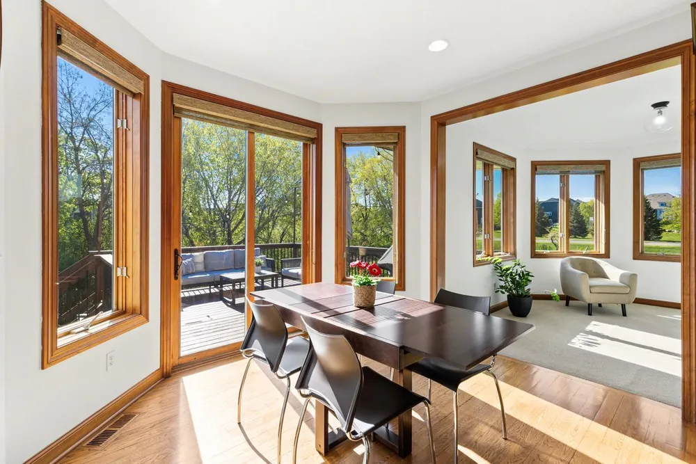 3910 Linden Pl, Medina, MN 55340