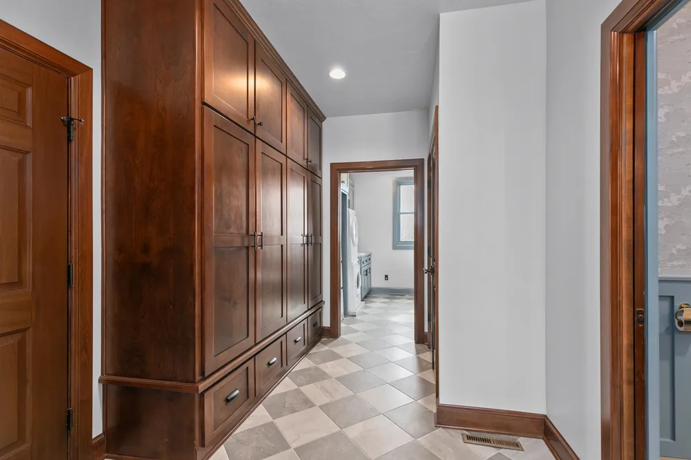 2730 E Apple Hill Blvd, Appleton, WI 54913