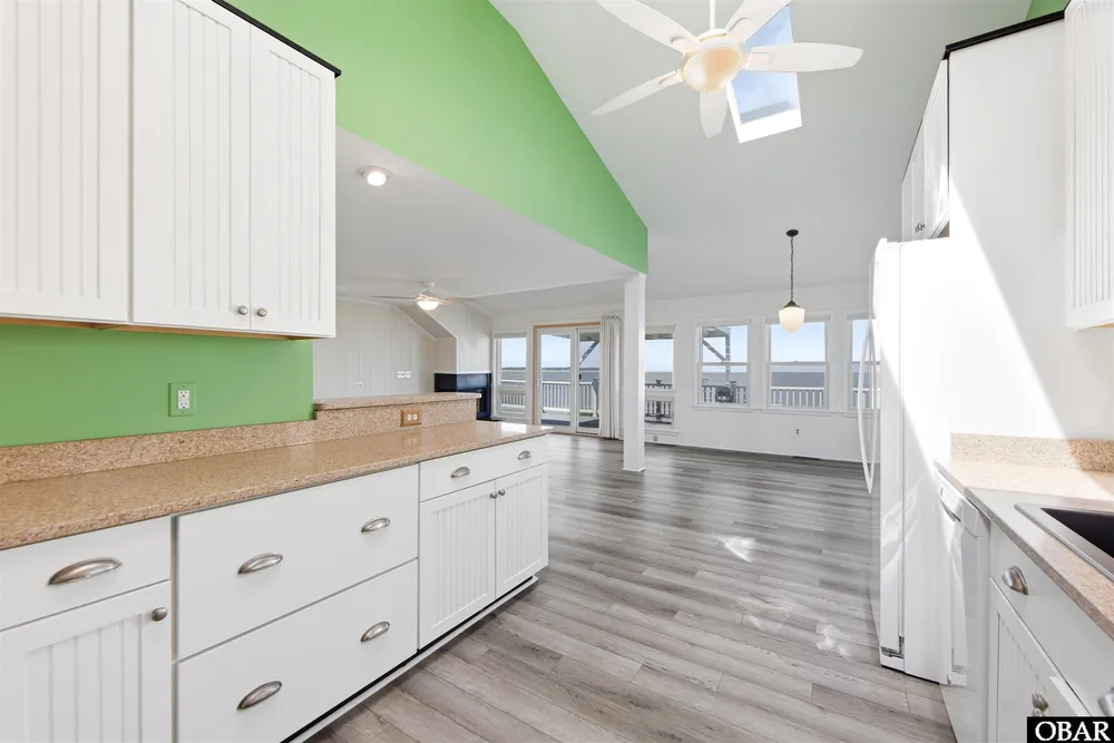 3102 Bay Dr, Kill Devil Hills, NC 27948