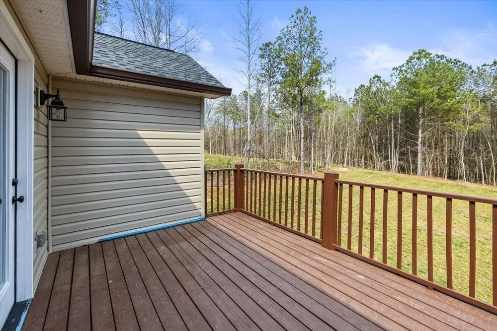 818 Bridges Rd, Rocky Face, GA 30740