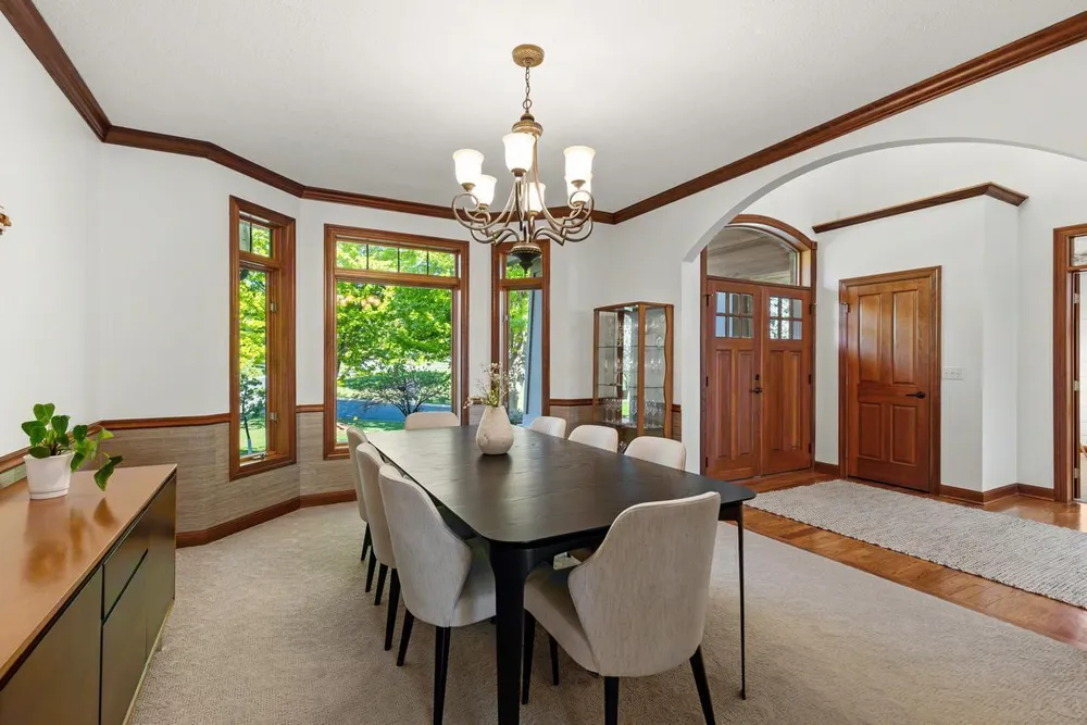 3910 Linden Pl, Medina, MN 55340