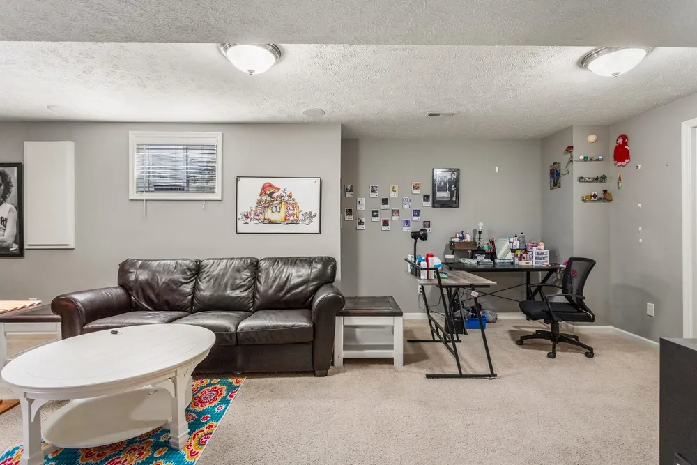 3504 S Myra Ridge Dr, Urbana, IL 61802