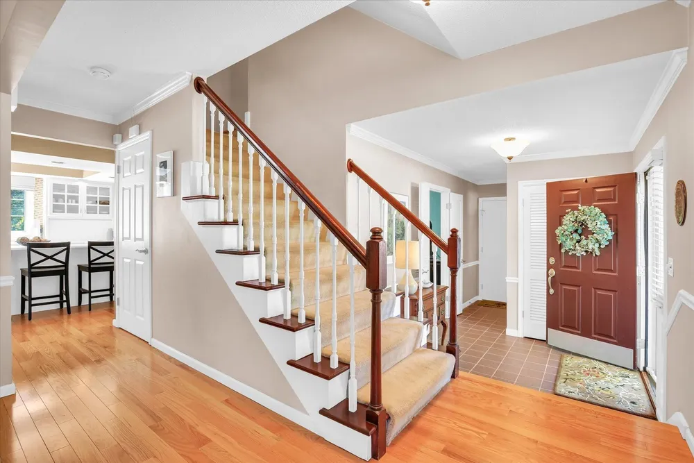 3405 Lakeshore Drive, Champaign, IL 61822