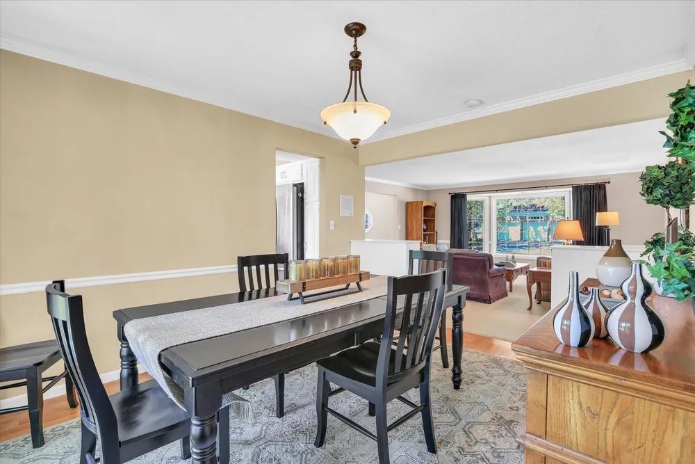 3405 Lakeshore Drive, Champaign, IL 61822