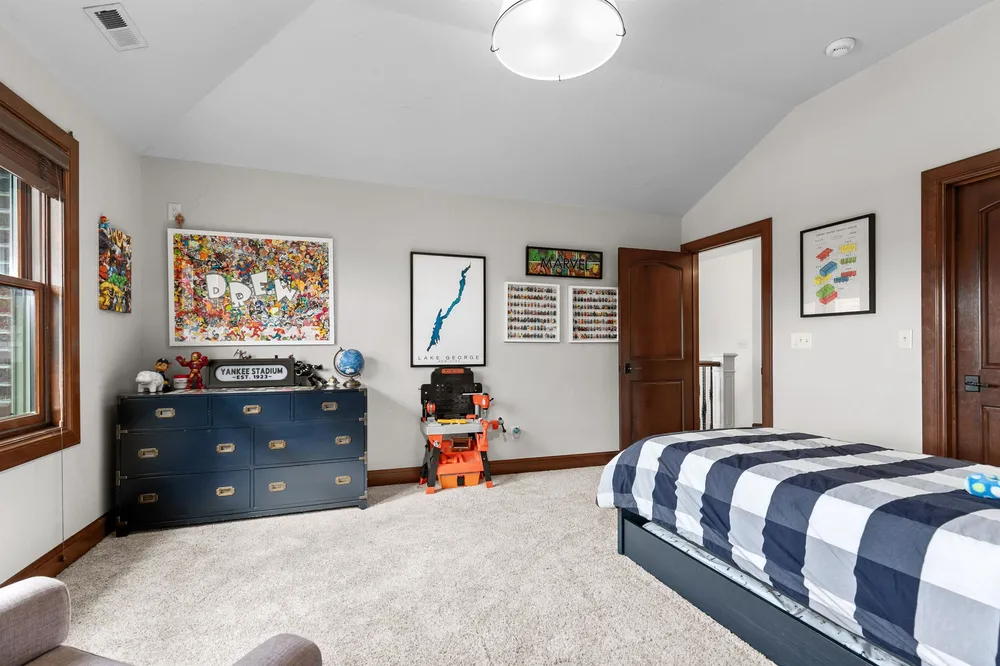 2730 E Apple Hill Blvd, Appleton, WI 54913