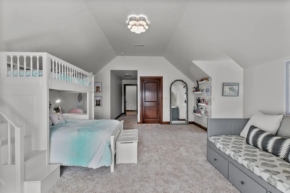 2730 E Apple Hill Blvd, Appleton, WI 54913