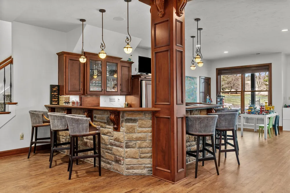 2730 E Apple Hill Blvd, Appleton, WI 54913