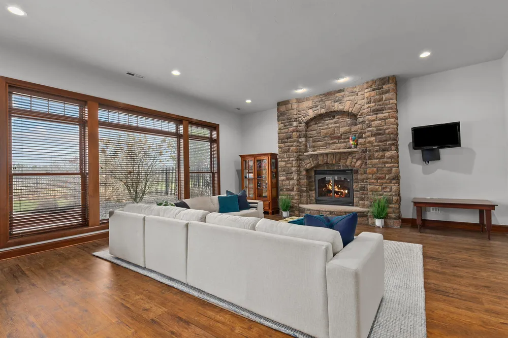 2730 E Apple Hill Blvd, Appleton, WI 54913