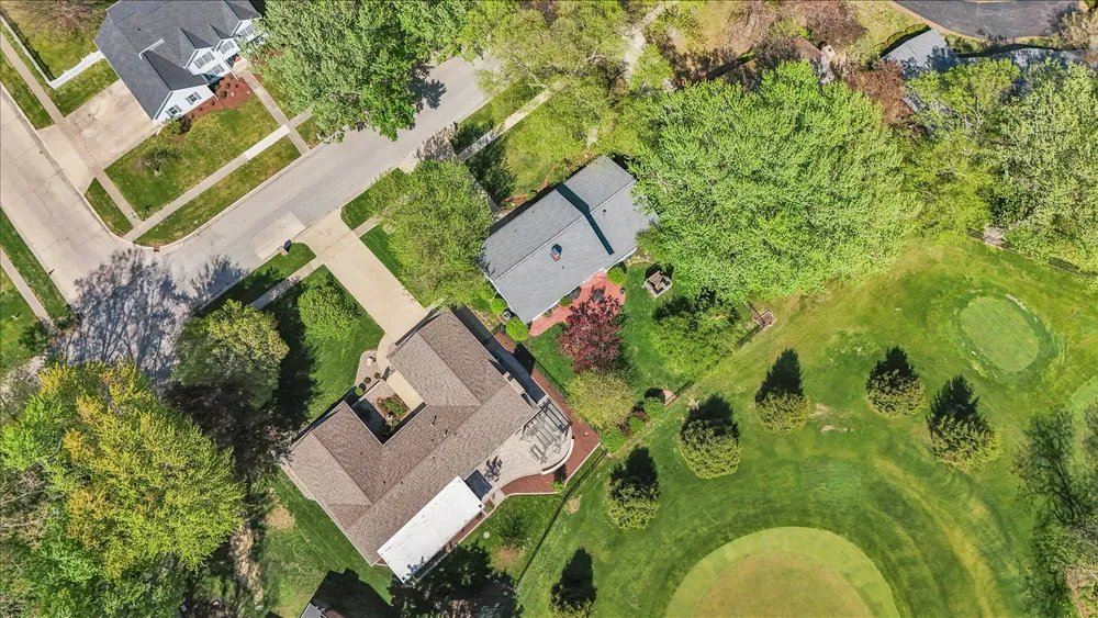 3405 Lakeshore Drive, Champaign, IL 61822