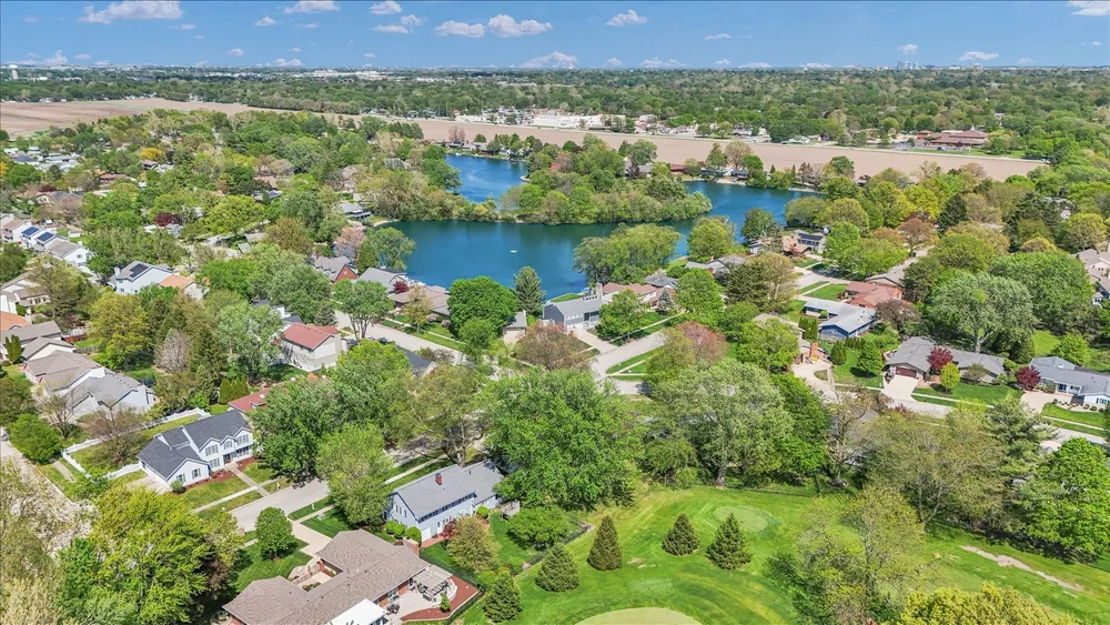 3405 Lakeshore Drive, Champaign, IL 61822