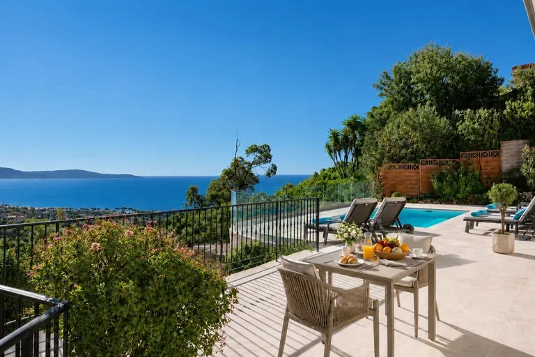 Cavalaire-sur-Mer (Les Parcs), 83240, France