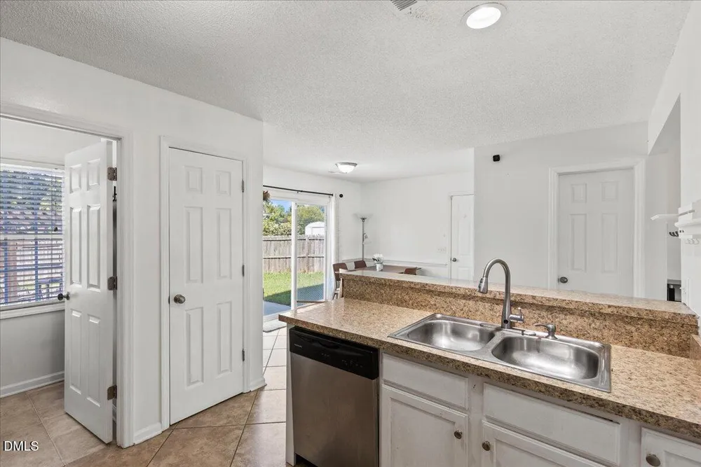 66 Winwood Dr, Angier, NC 27501