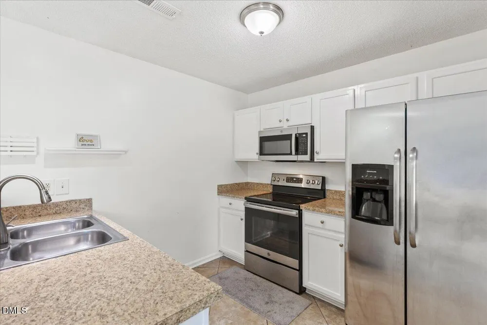 66 Winwood Dr, Angier, NC 27501