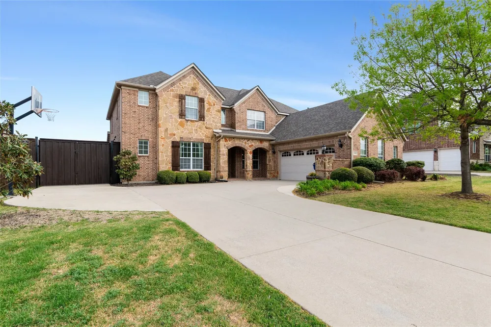 306 Aspen Ln, Frisco, TX 75036