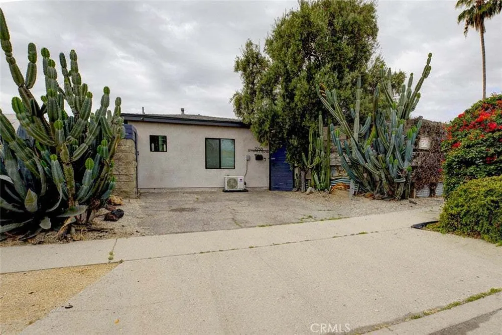 7732 Westland Ave, North Hollywood, CA 91605-2235