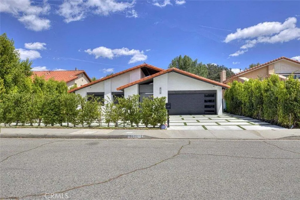 9450 Tampa Ave, Northridge, CA 91324