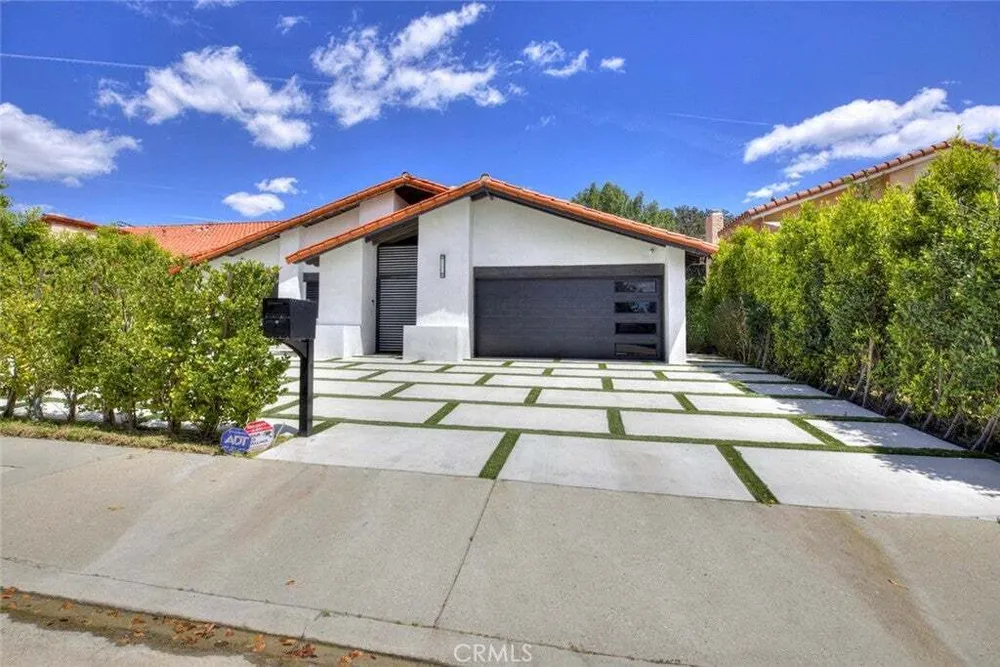 9450 Tampa Ave, Northridge, CA 91324