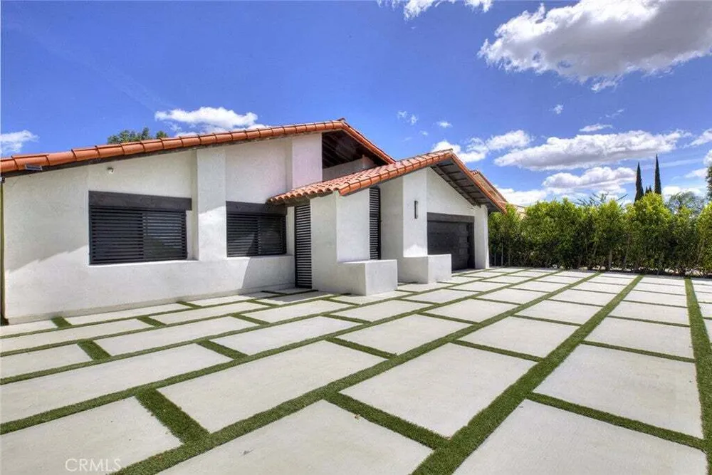 9450 Tampa Ave, Northridge, CA 91324