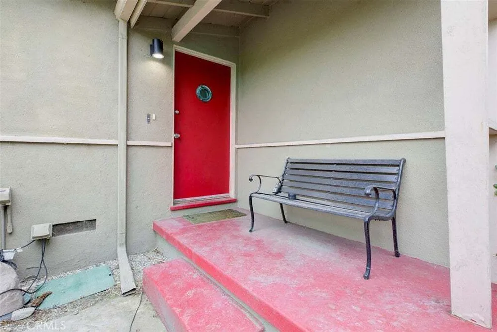 7732 Westland Ave, North Hollywood, CA 91605-2235