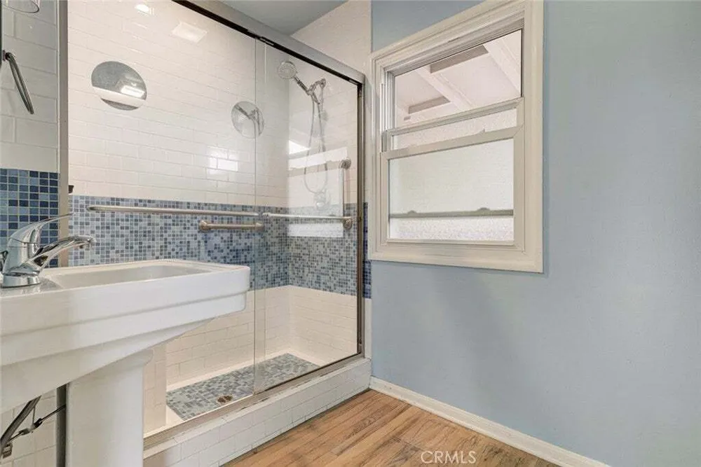 7732 Westland Ave, North Hollywood, CA 91605-2235