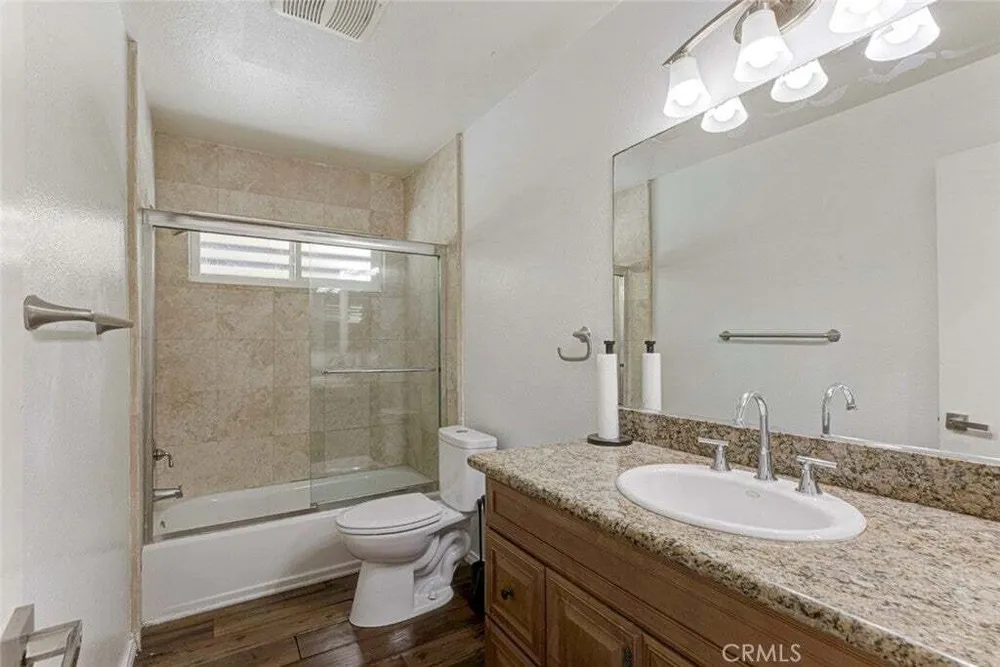9450 Tampa Ave, Northridge, CA 91324