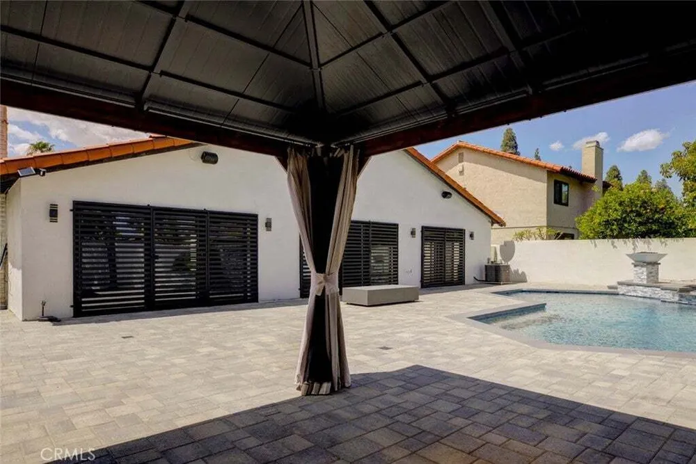 9450 Tampa Ave, Northridge, CA 91324