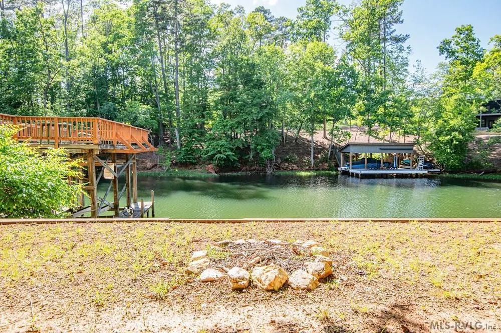 156 Redwood Dr, Littleton, NC 27850