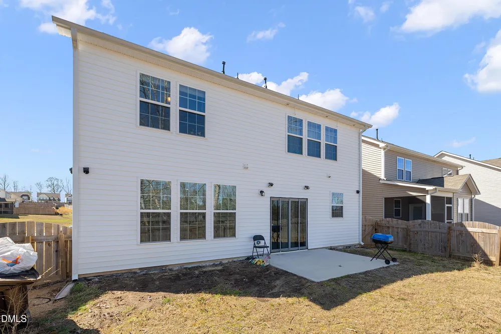 93 Spring Crest Dr, Angier, NC 27501