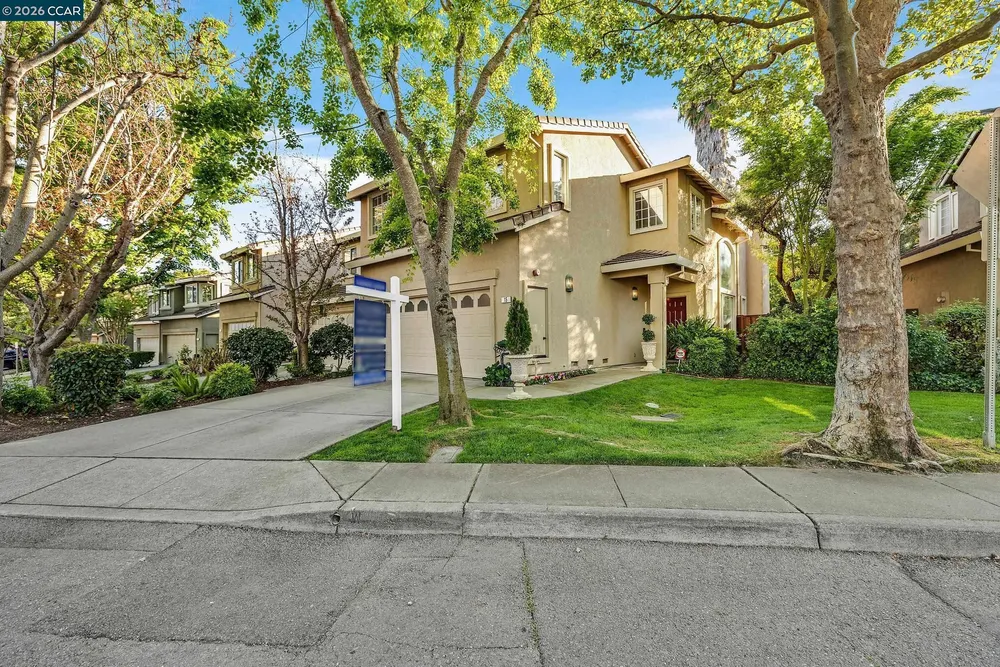 15 Creekside Dr, San Ramon, CA 94583