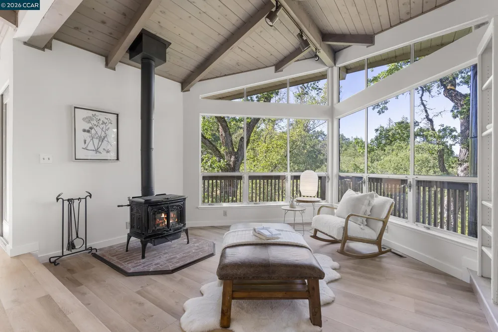 130 Montair Dr, Danville, CA 94526